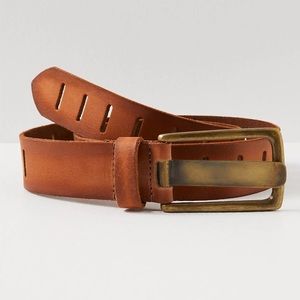 NWTS FP WE THE FREE LEATHER BELT (S/M)